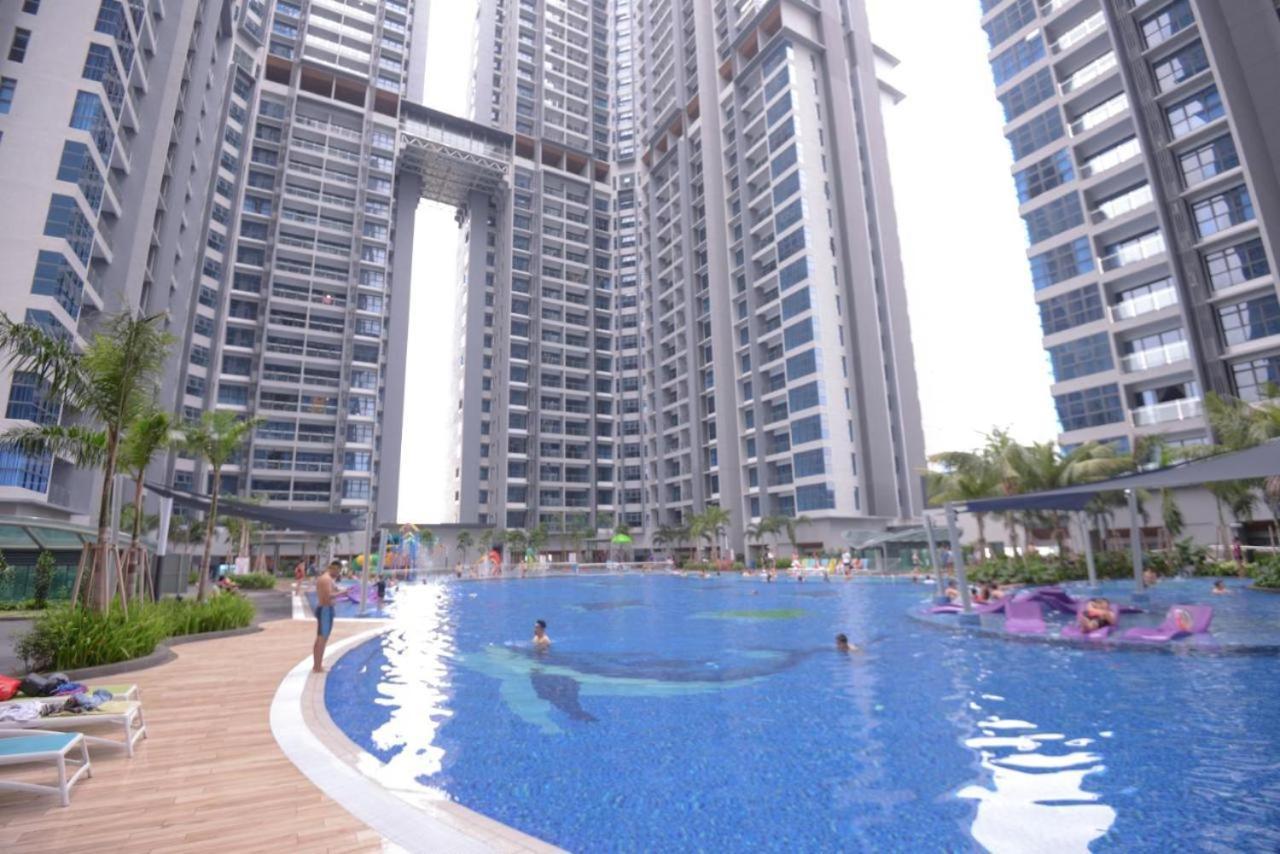Atlantisresidence By Myplace Malacca Exterior photo